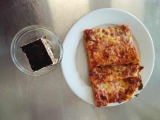 Pizza na plech 
Tiramisu
